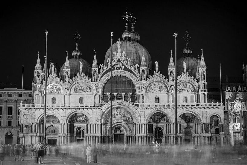 Venice by Hello Pompoyo