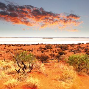 Lac salé dans le pays du feu