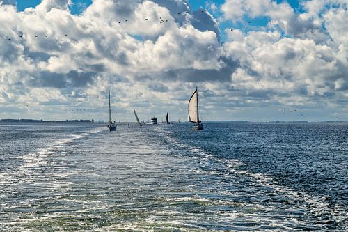 Uitzicht op het veerkanaal naar Vitte op Hiddensee