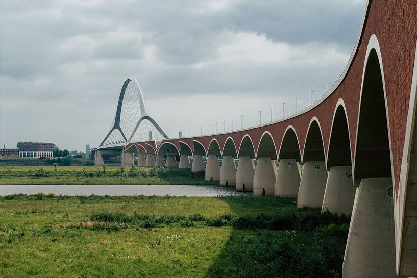 De Oversteek Nijmegen van Lotte Bellekom