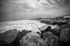Sea of Rimini by Denise