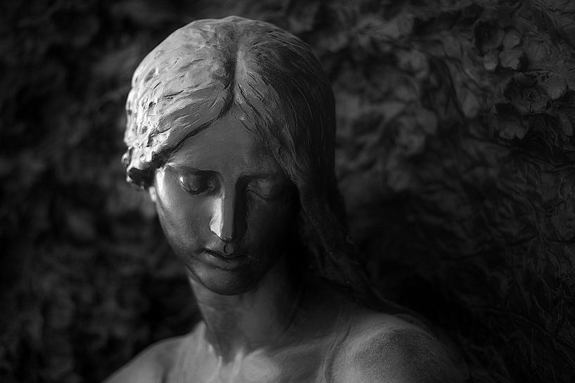 Statue, detail by Steffi Hommel