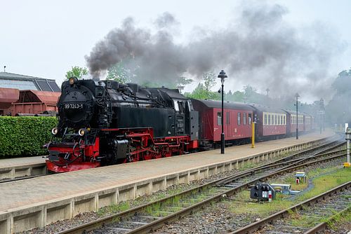 Stoomlocomotief van de Brockenbahn in het station van de stad Wernigerode in Duitsland