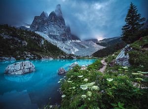 Lago di Sorapis dans la dernière lumière du soir