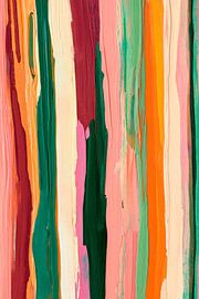 Kleurrijke penseelstreken op een houten achtergrond van Poster Art Shop