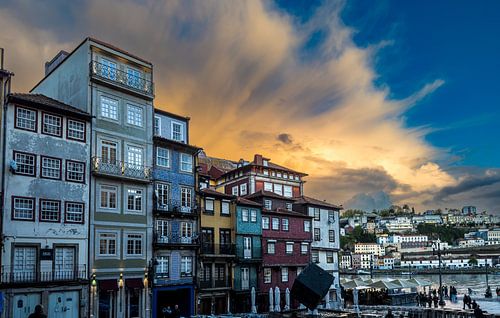 Sonnenuntergang in Porto von Dirk Rüter