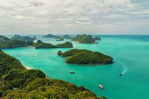 Inseln des Nationalen Meeresparks Ang Thong von Ilya Korzelius