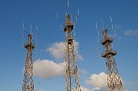 Malta radio masts against blue sky. by de-nue-pic thumbnail