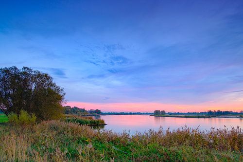 Majestic sunset over the river IJssel during a beautiful autumn  by Sjoerd van der Wal Photography
