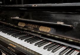 Oude piano van shoott photography