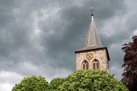 St. Saturnin kirche Weismes by Richard Wareham