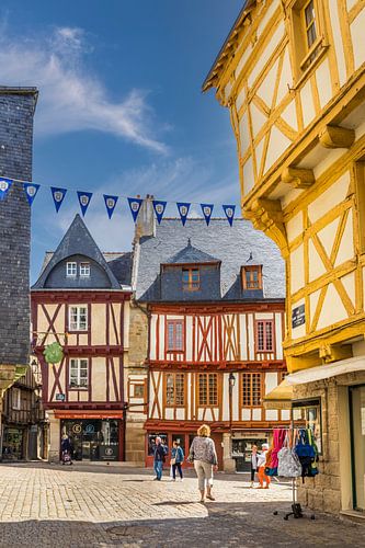 Historische vakwerkhuizen in het oude stadscentrum van Vannes, Bretagne
