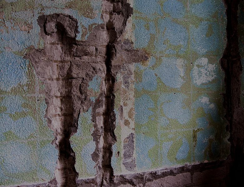 history behind the tiles by joyce kool