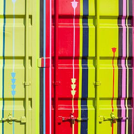 Kleurrijke vrachtcontainer in Überseestadt, Bremen, Duitsland van Torsten Krüger