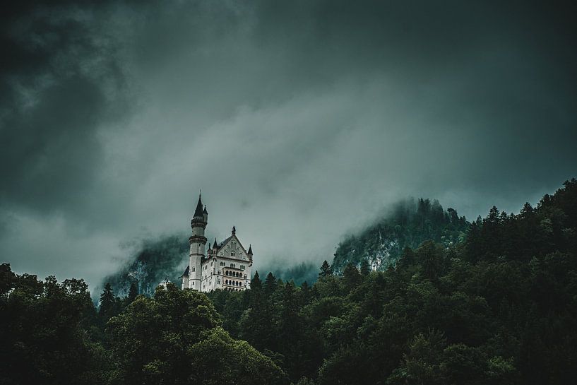 Neuschwanstein Castle in the fog by Tobias Reißbach