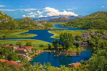 Karuc bij lake Skadar van Antwan Janssen