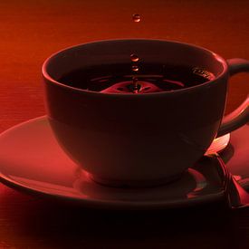 Kaffee oder Tee? Im magischen Rot von Richard de Ruijter