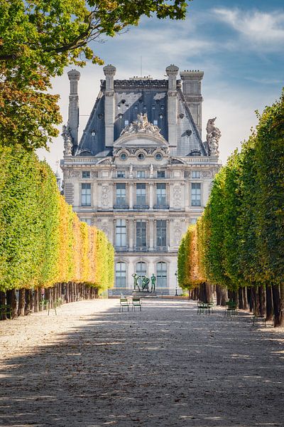 View of the Louvre from the surrounding gardens by Heiko Meier