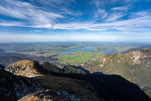 Ostallgäu uitzicht van Säuling naar Forggensee en co