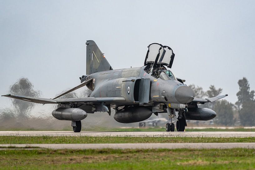 Griekse McDonnell Douglas F-4E Phantom II. van Jaap van den Berg