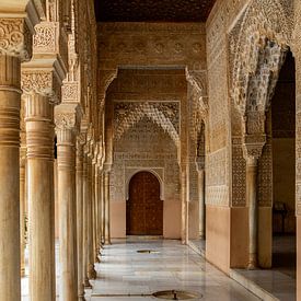 Alhambra – Galerie in der Sala de los Mocárabes von René Weijers