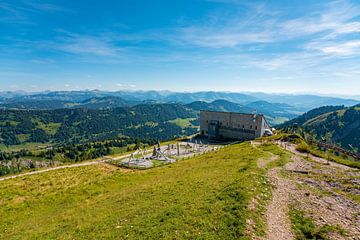 Wanderweg vom Hochgrat Richtung  Bodensee von Leo Schindzielorz