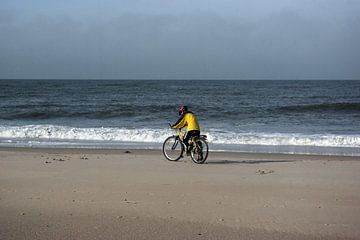 Cyclisme sur la plage sur Norbert Sülzner