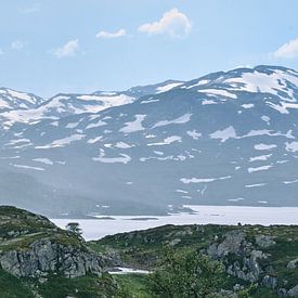 Paysage panoramique de montagne Norvège sur Lampe Productions