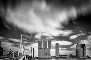 De kop van Zuid, Rotterdam in zwart-wit. van John Verbruggen
