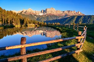 Sonnenuntergang über dem Rosengarten in den Dolomiten