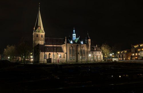 #Unieke avondfoto van de Remigius kerk, gemeente Duiven