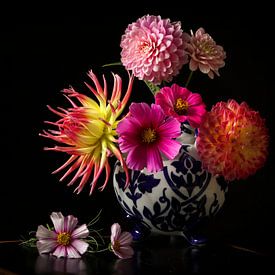 Stilleven met bloemen van Johanna Oud