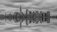 Manhattan reflected van Rene Ladenius Digital Art thumbnail