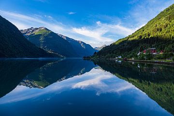 View of the Fjærlandfsjord in Fjærland, Norway by Rico Ködder