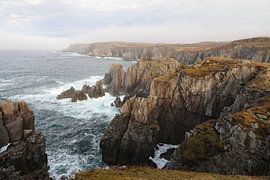 De schoorsteen bij Spillars Cove in Newfoundland en Labrador, Cana