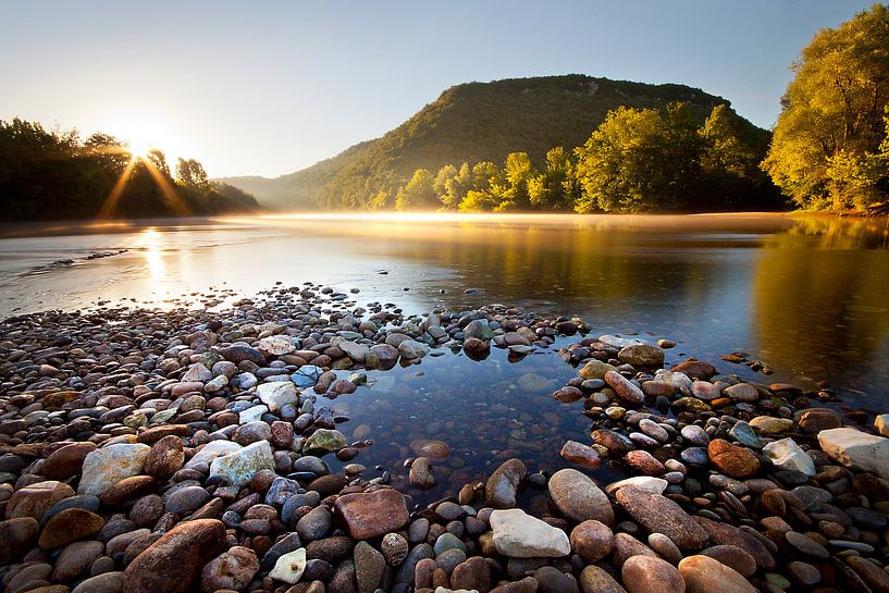 Sunrise over the river Dordogne by Halma Fotografie