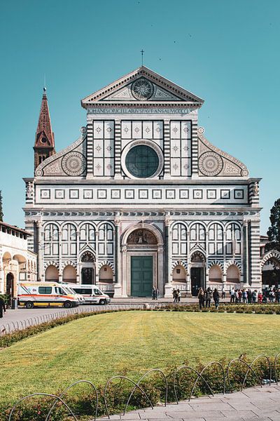 Florence by Hello Pompoyo