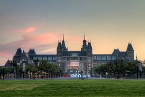 Rijksmuseum zonsopkomst Amsterdam van Dennis van de Water