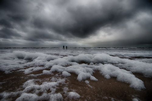 Storm op het strand