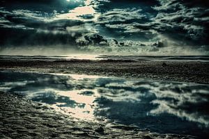 Dänemark Strand mit Wasserspiegelung