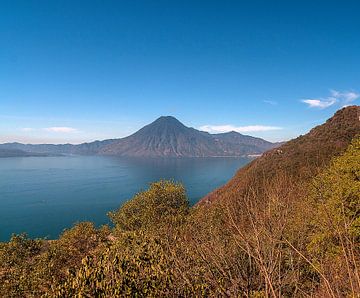 Guatemala: Meer van Atitlán (Panajachel) von Maarten Verhees