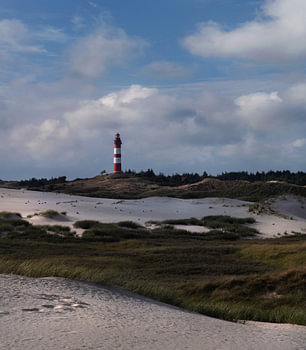 The lonely lighthouse
