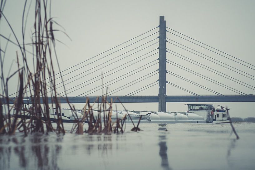 Molenbrug over de IJssel bij Kampen by Gerrit Veldman