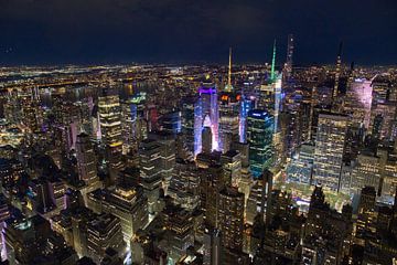 De gloed en faam van Times Square bij nacht van Joran Quinten