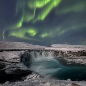 Noorderlicht boven IJsland van Judith Kuhn