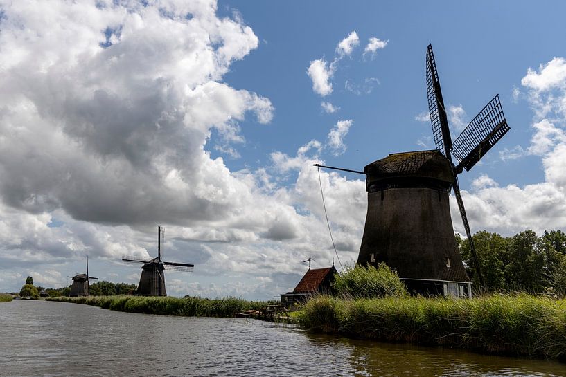 Le paysage de la Hollande du Nord est un monde plein de nature et d'histoire. par Hans de Waay