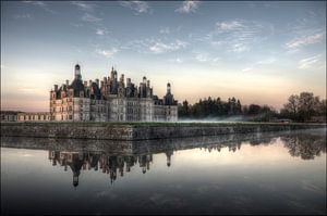 Kasteel Chambord bij morgenlicht van Hans Kool