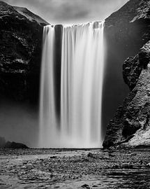 Skogafoss waterval , lange sluitertijd van Photodoos