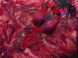 & ’s ‘Purpurglut’ gold chain – Abstract lingerie relief still life (fine art wall hanging)