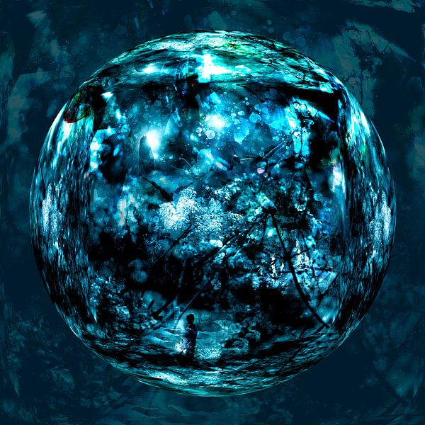 GLASS BOLWORK by Ted van den Aarssen